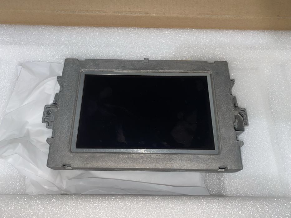 Ecrã Original Mercedes W204 NTG 4.5