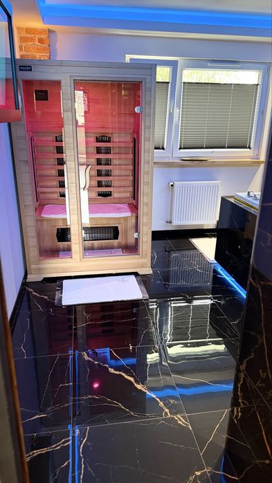 Apartamanet z Jacuzzi i Sauna