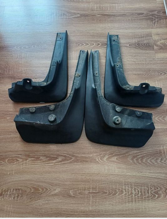 4sztuki orginalne chlapacze do BMW X6 E71