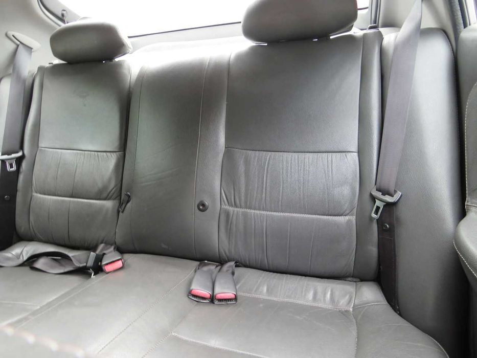 Mitsubishi Carisma 1.9TD de 1997 - Peças Usadas