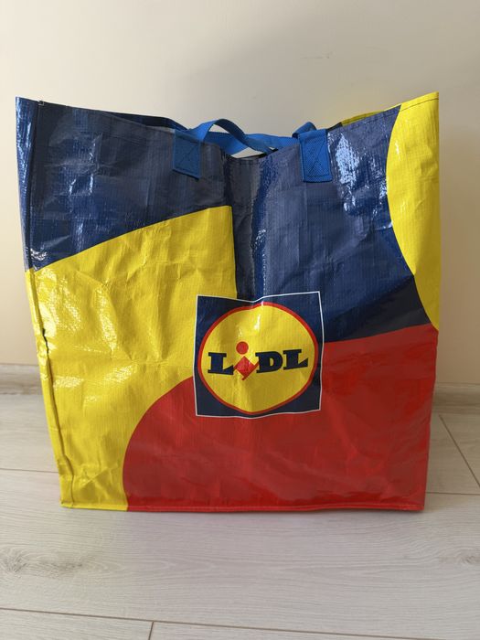 Продам пакет речей
