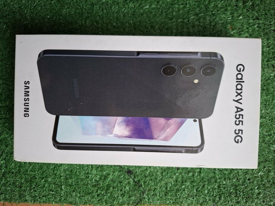 Telefon Samsung A55 5g 8/256 G+pokrowiec nowy i szybka