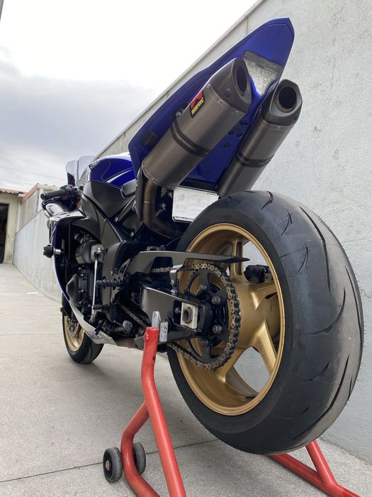 Yamaha R1 Crossplane