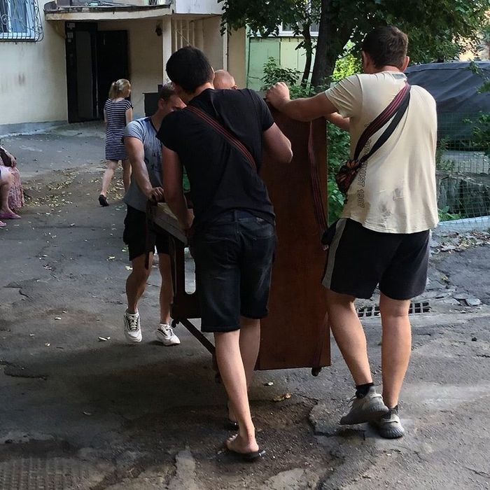 Перевозка мебели, вещей, холодильника, пианино, техники, грузчики, дос