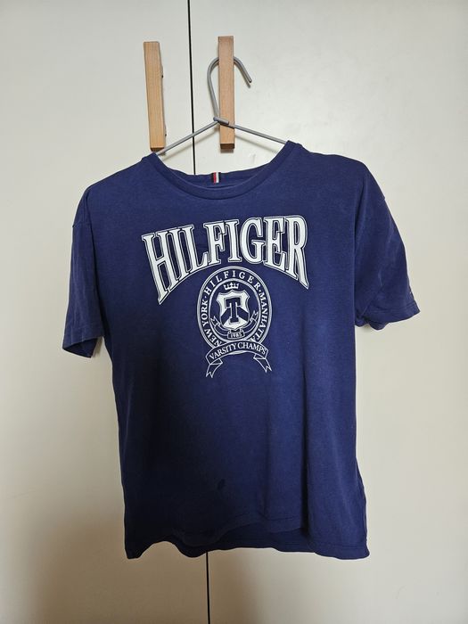 As t-shirts estão em bom estado.