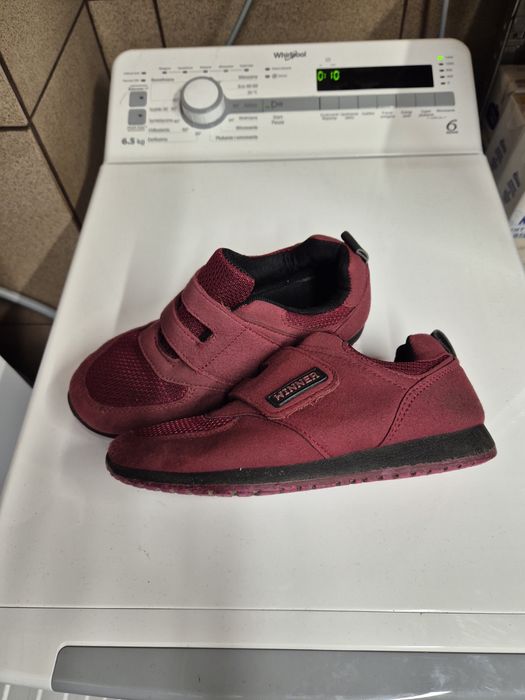 Buty chłopięce r. 34