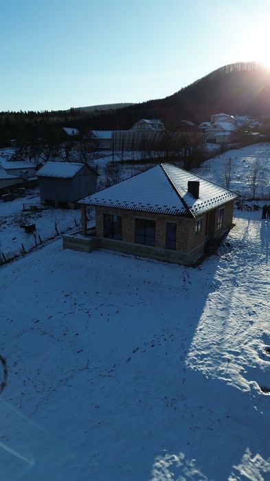 Продаж будинку в Карпатах с. Пістинь 124 м2 Комунікації підведено!