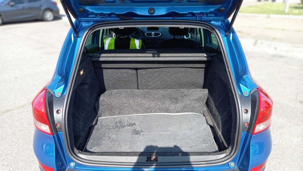 RENAULT Clio Grand Tour АКПП+LPG 2008