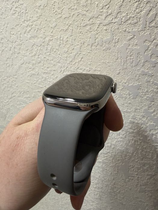 Apple Watch 10 46mm Titanium