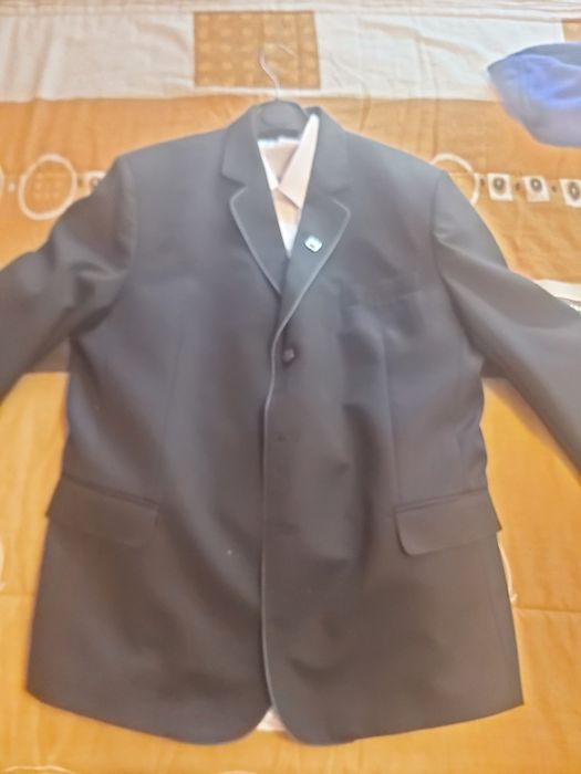 Traje Académico Aveiro (nunca usado)