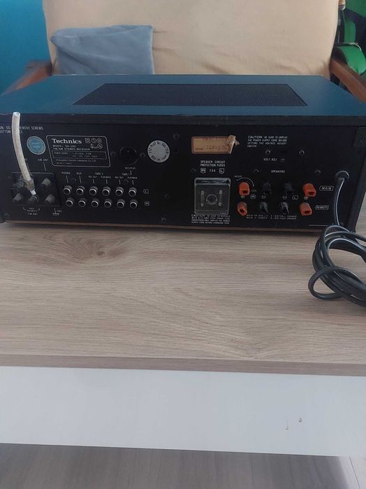 Amplituner Tehnics SA-300