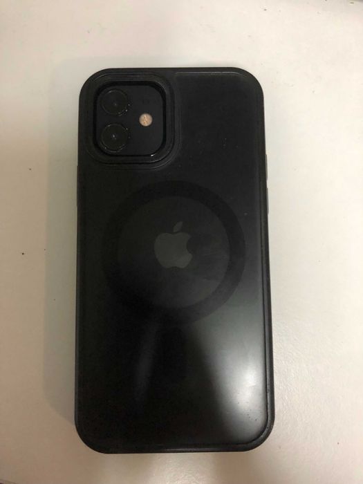 iPhone 12 64 GB preto
