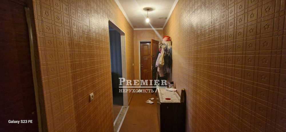 У продажу 2 кімн. квартира у смт. Великодолинське