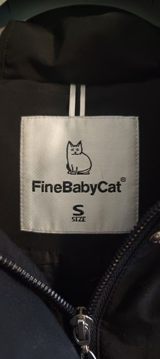 Зимовий жіночий пуховик