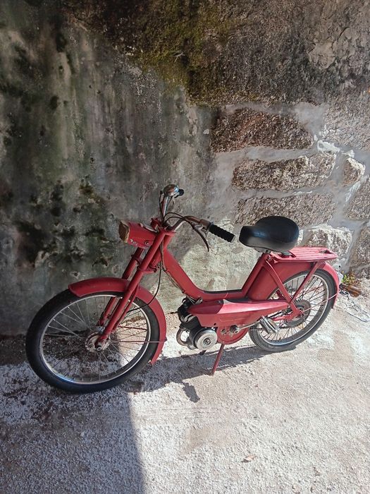 Mobilete em bom estado