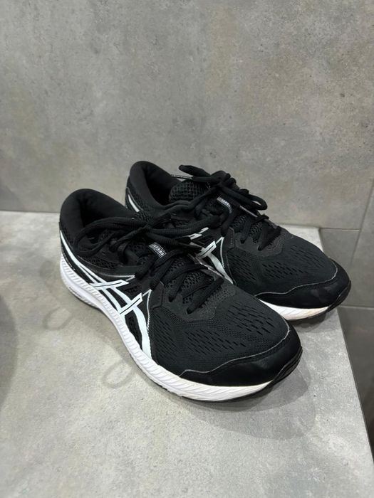 Buty Asics Gel-Contend 7 rozmiar 40,5.