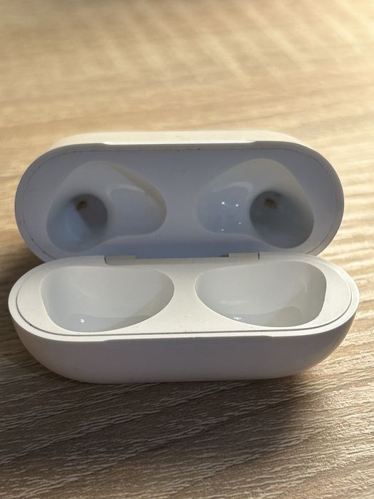 Sluchawki Apple Air Pods 4
