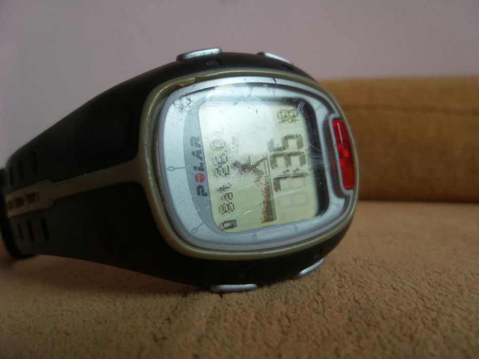 Zegarek pulsometr Polar RS 200 do biegania na rower smartwatch
