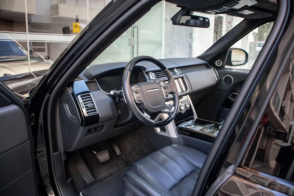 Land Rover Range Rover 4.4 SDV8 Autobiography