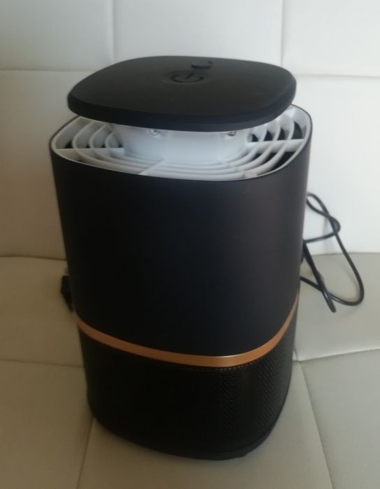 Armadilha UV para insectos ecofriendly