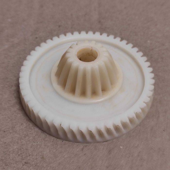 Шестерня редуктора для кухонного комбайна Bosch MUM4 MUM5