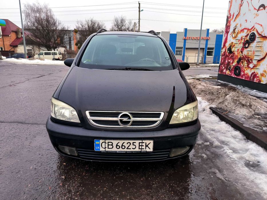 Опель Зафіра 7 місний мінівен