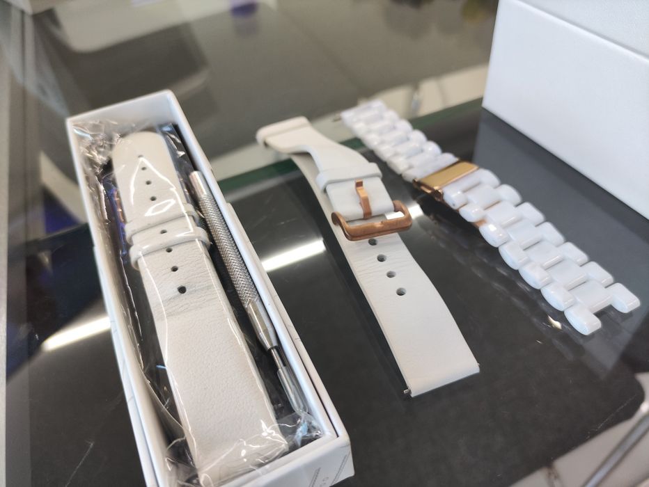 Smartwatch Amazfit GTS Swarowsky Edition