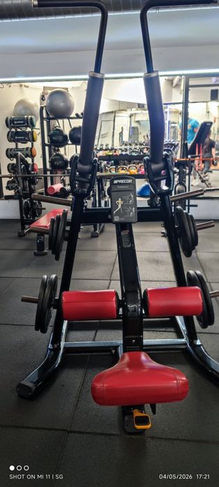 Professional Strength Training Equipment - PRECOR479176611448104961