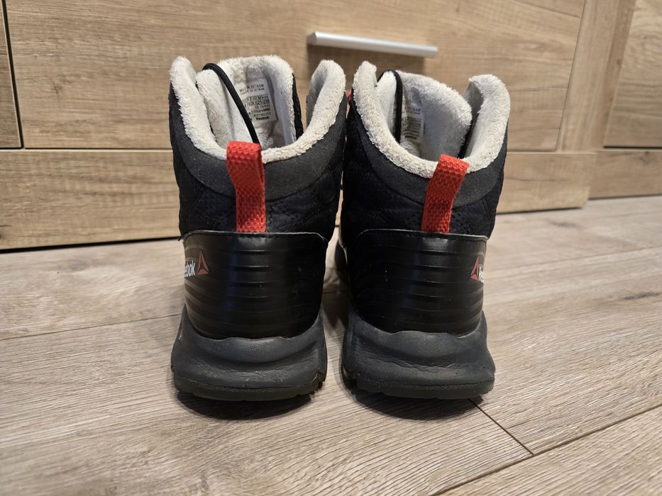 Ботинки зимние Reebok оригинал 8US/5½UK