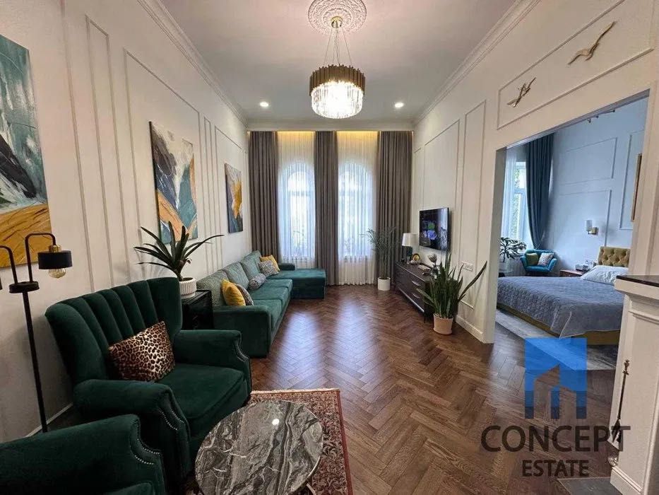 Продам дизайнерскую 2к в классическом стиле! - More