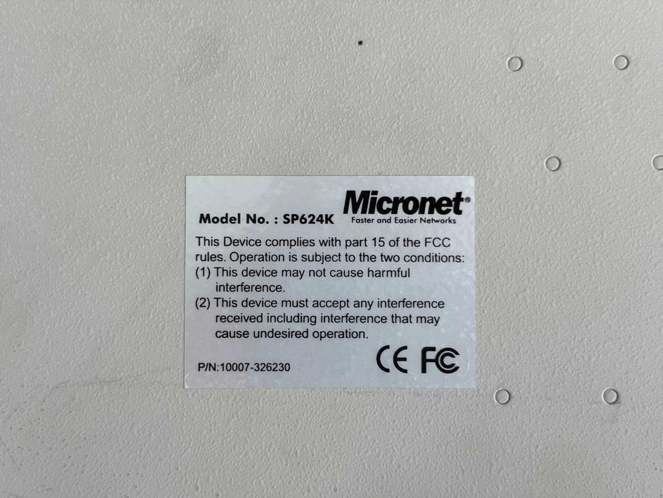 Switch Micronet (SP624K) - 24 portas