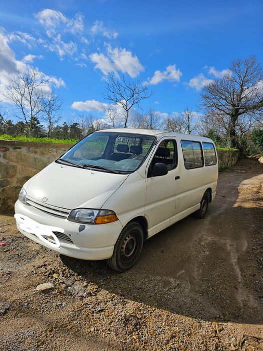 Toyota Hiace 2.4 Diesel
