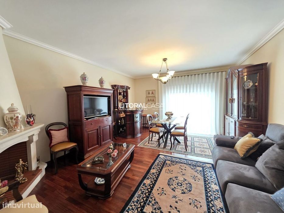 Apartamento T3 | Barrocas | Varanda | Garagem fechada