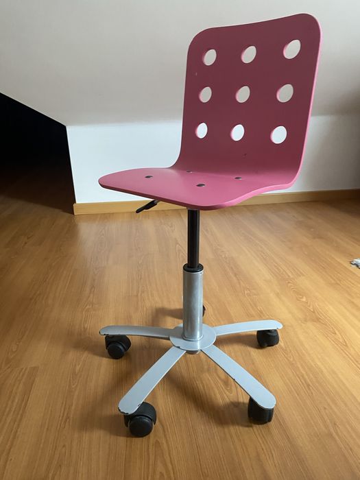 cadeira para quarto menina