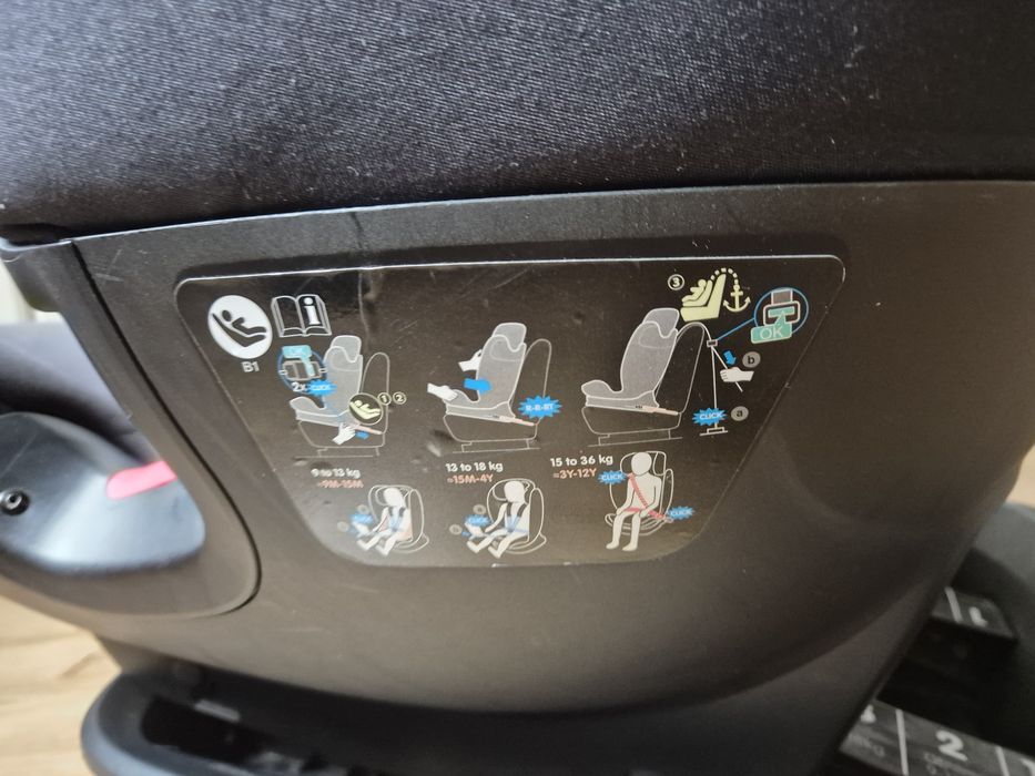 Fotelik samochodowy Maxi Cosi Titan Pro