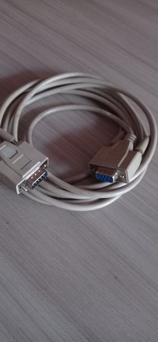 Kabel połączeniowy RS-232 9F/9M. 3 metry.