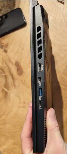 Acer Predator Helios 300 Gaming Laptop, i7-9750H,GTX 1660 Ti