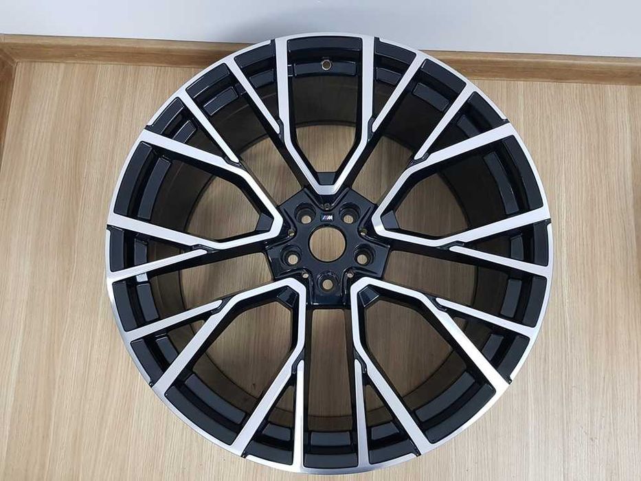 Felgi 22" styl 758I Y-Spoke BMW X7 G07   nr mag. 0/659