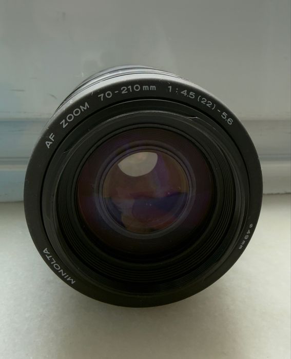 Conjunto Minolta Original – Objetiva 70–210mm + Flash Program 3200i