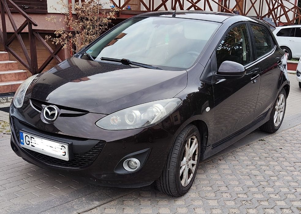 Mazda 2