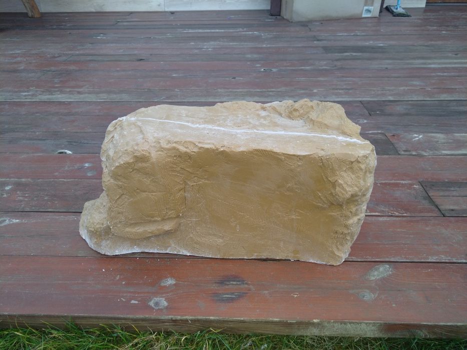 Sztuczna skała do terrarium