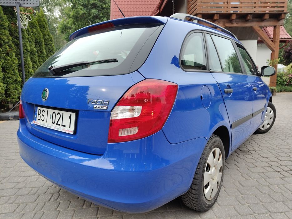 Skoda Fabia 1.2 HTP 70KM 2009R Klima Wnętrze Idealne ZAREJESTROWANA