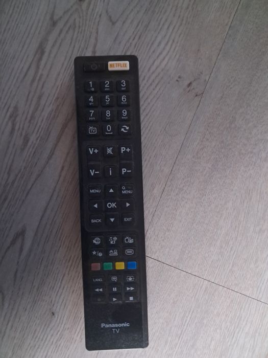 Sprzedam telewizor led smart tv panasonic 43 cale