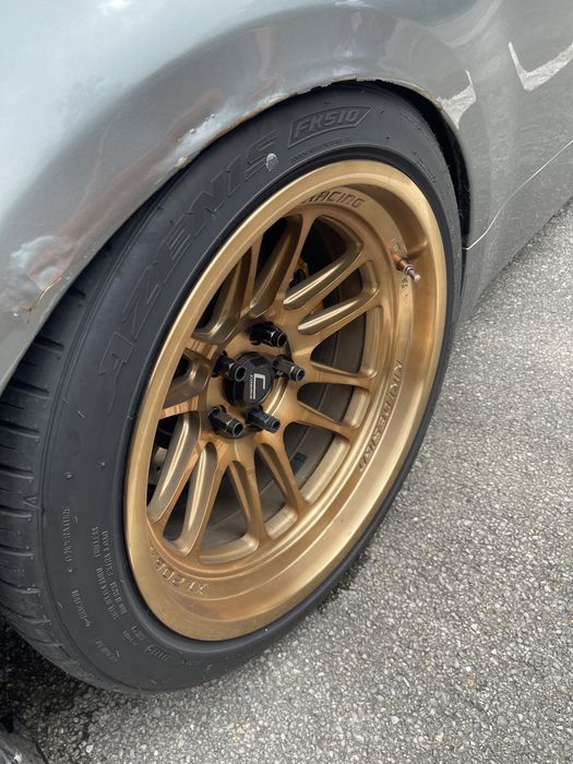 Felgi z oponami 18” Cosmis racing xt-206r (srr, rays, advan)
