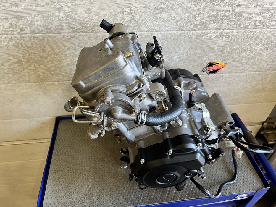 Silnik yamaha yzf r 125 mt 125 wr125  23r