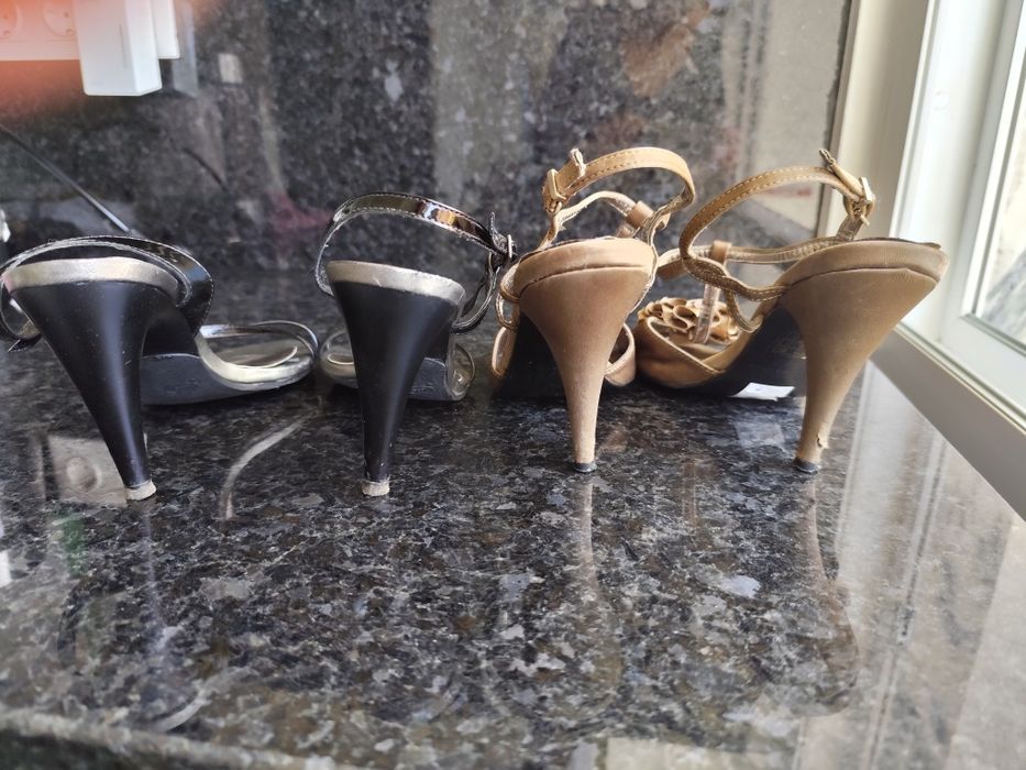 Sandálias 7 pares - 20€