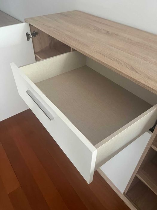 Aparador de Sala de Jantar JOM