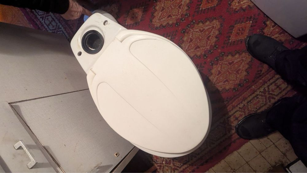 Унітаз, Мукачево, самовивіз