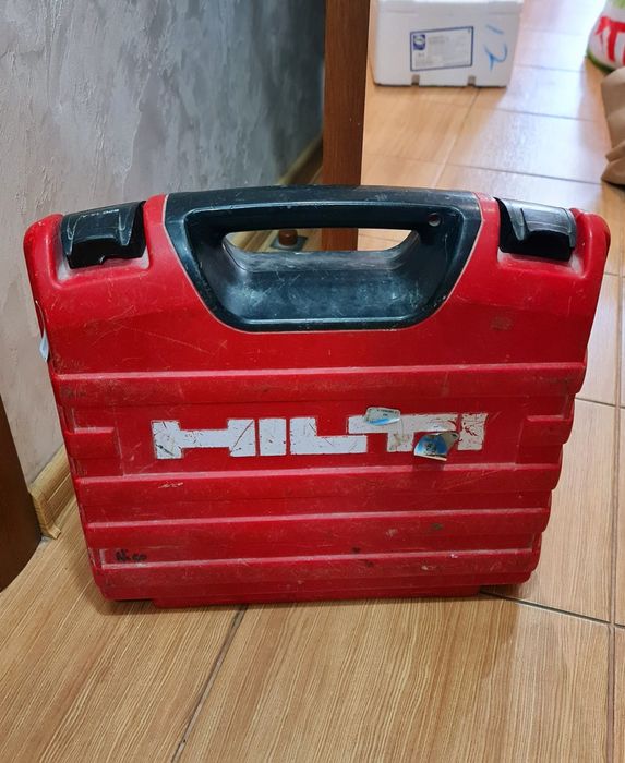 Кейс Hilti [під шуруповерт]