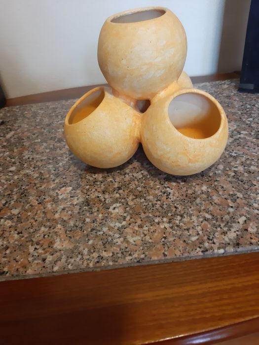 Pecas decorativas amarelo torrado